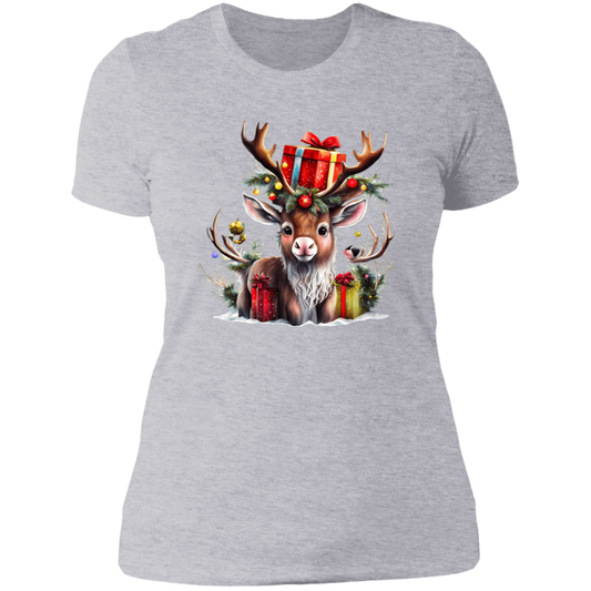 Cute Reindeer with Antlers and Presents Ladies' Boyfriend T-Shirt